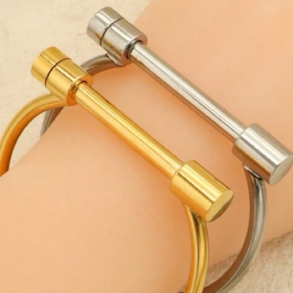 D ring snaffle bracelet silver